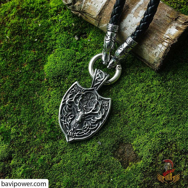 Helm Of Awe Deer Pendant Necklace – Bavipower