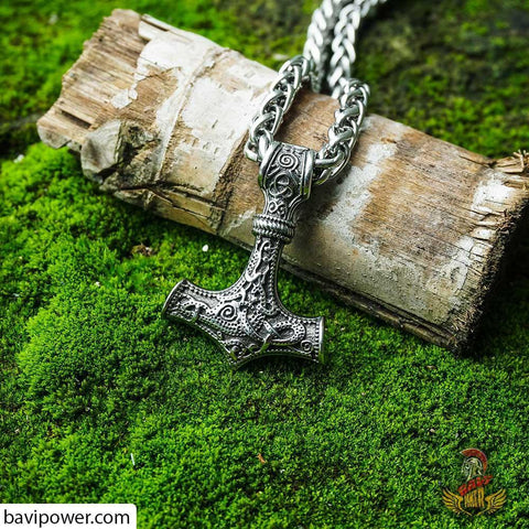 Thor's Hammer Pendant with Keel Chain Necklace