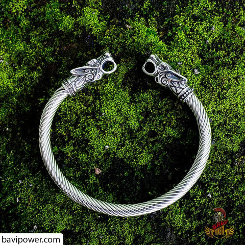 Viking Wolf Head Flexible Bracelet