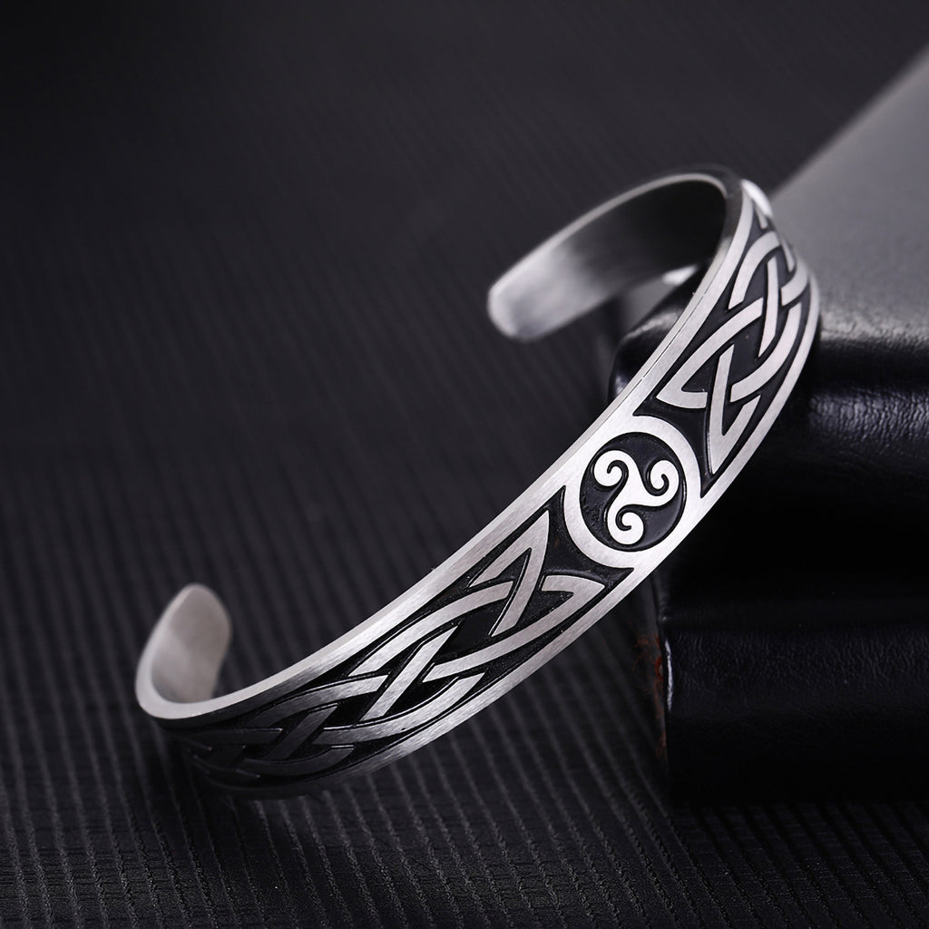 Stainless Steel Celtic Triskele Knot Bangle