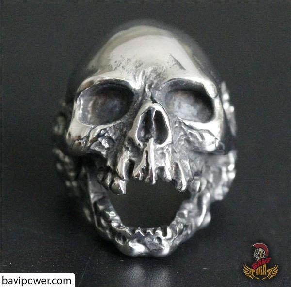 Evil Skull Ring