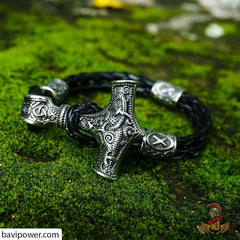 Runic Thor's Hammer Leather Bracelet