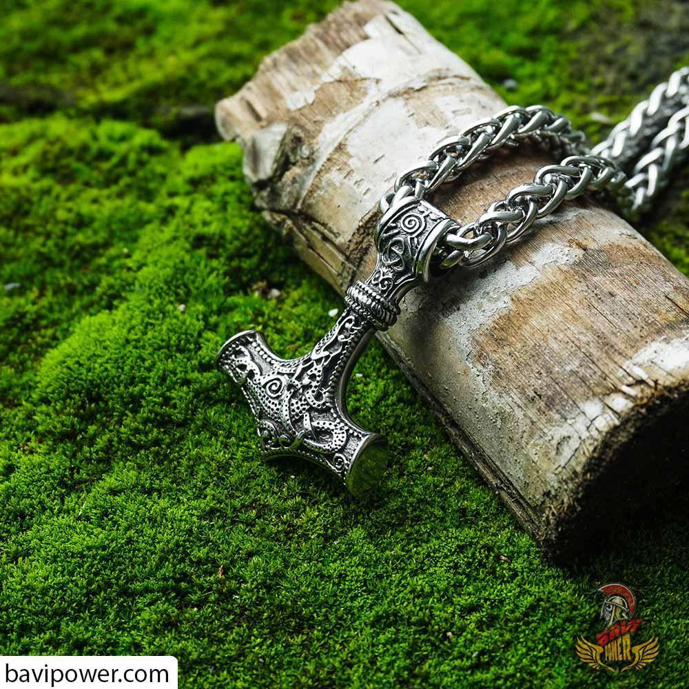 Thor's Hammer Pendant with Keel Chain Necklace